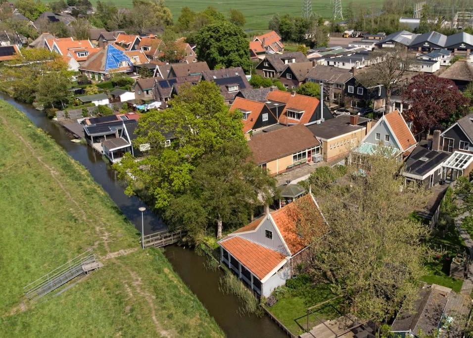 Idyllisch En Knus Huisje Met Prachtige Veranda. Oterleek Zewnętrze zdjęcie