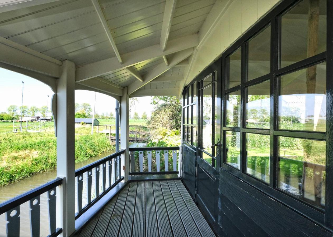 Idyllisch En Knus Huisje Met Prachtige Veranda. Oterleek Zewnętrze zdjęcie